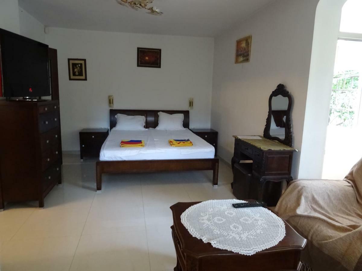 Apartment Kafedral Várna Kültér fotó